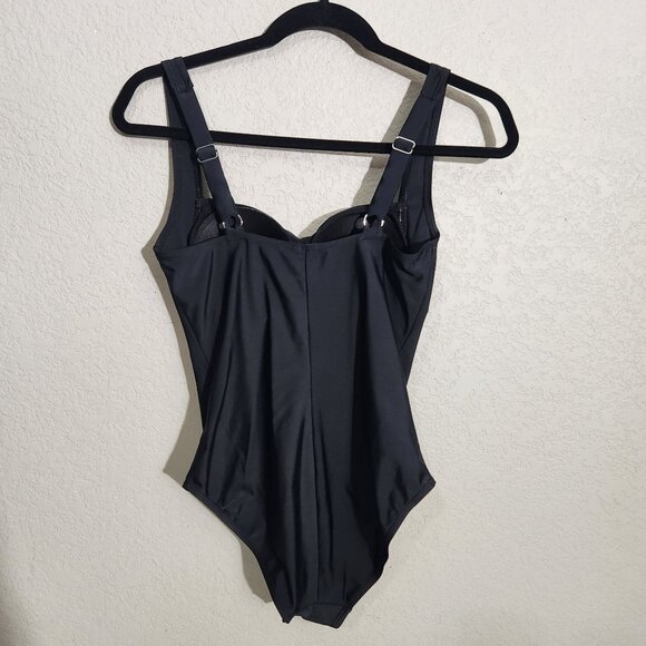 Firpearl Swimsuit Womens size 8 One Piece Black RuchedAdjustable Straps Underwir - Picture 2 of 10